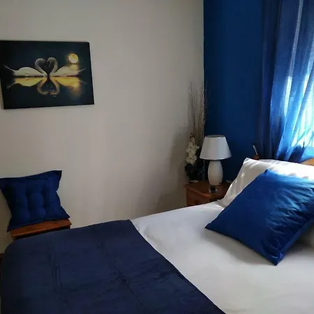 Homestay Host Family In Pembroke